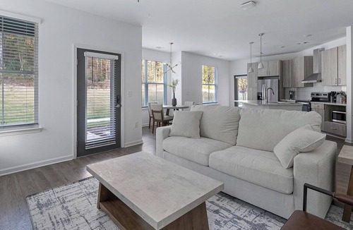 Sand Ridge Apartment | Landing | Chic 2BD, Gym, Clubhouse