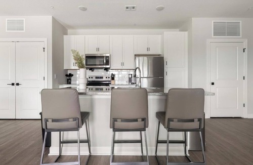 Fort Myers Apartment | Landing | Chic 2BD, Pool