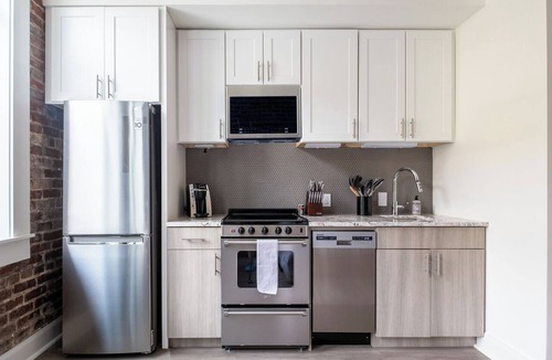 Five Points South Apartment | Landing | Chic Studio in Five Points South
