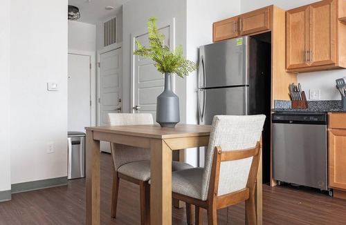 Five Points South Apartment | Landing | Chic Studio, Yoga Studio, Pool