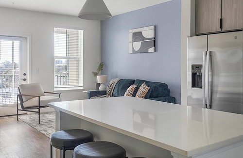 Ono Island Apartment | Landing | Modern 1BD, Gym, Clubhouse