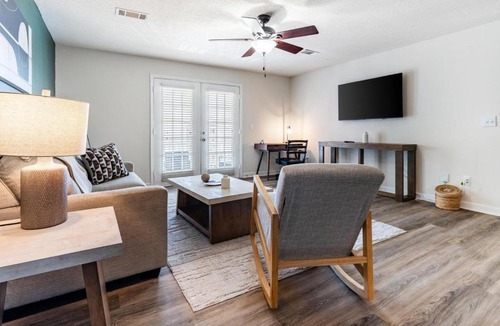 Gulf Hills Apartment | Landing Modern 2BD Clubhouse Gym