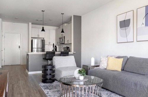 Mableton Apartment | Landing | Spectacular 1BD, Rooftop Lounge, Gym