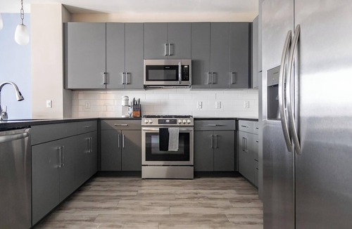 Savannah Apartment | Landing | Spectacular 1BD, Gym, Yoga Studio