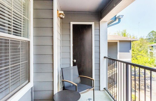 Tallahassee Apartment | Landing | Stunning 1BD, Gym, Clubhouse
