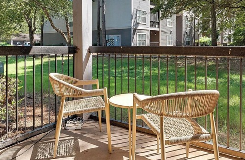 Stockbridge Apartment | Landing | Stunning 3BD, Gym, Clubhouse