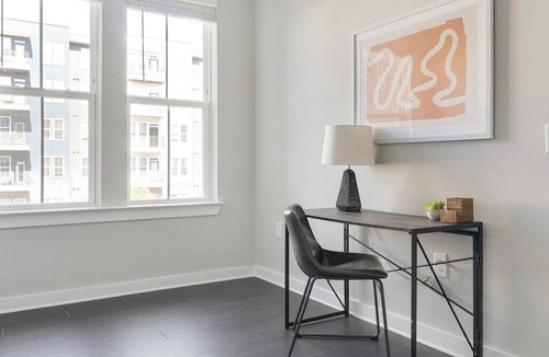Mableton Apartment | Landing | Stylish 1BD, Pool, Gym