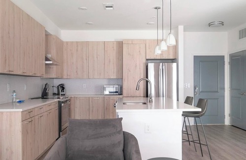 Crestline Heights Apartment | Landing | Stylish 1BD, Clubhouse, Pool