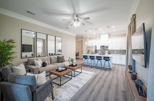 Greater Fondren Southwest House | Large Conference Private Yard Gated Community