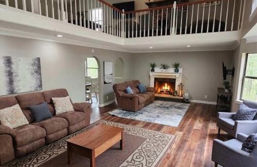 Flintstone House | Large Hillside Retreat with Pool and Hot Tub