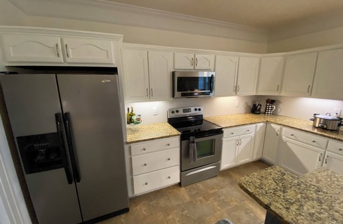 Elizabethtown House | Large Home with Entertainment Options Galore