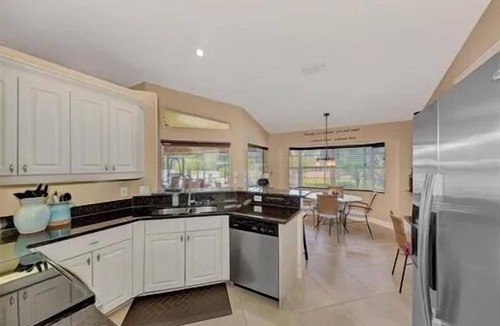 North Port House | Large home with private heated pool, mins from golf, beaches, and restaurants.