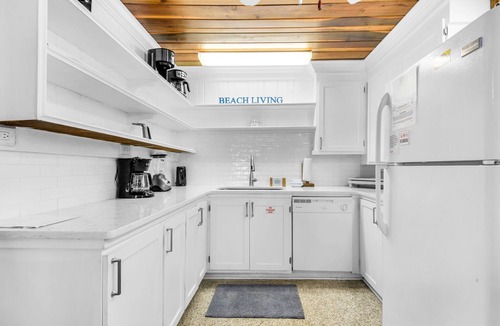 Bahama Beach House | Large, snowbird & dog-friendly beachfront home w/WiFi & patio - steps to sand
