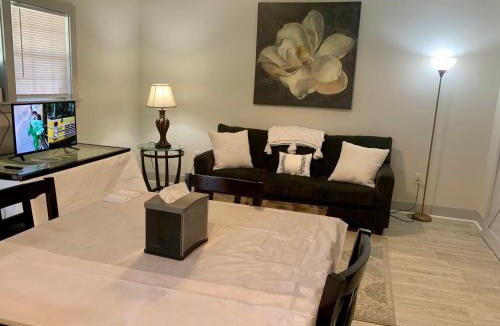 Ludowici Apartment | Laydown Easy Retreat
