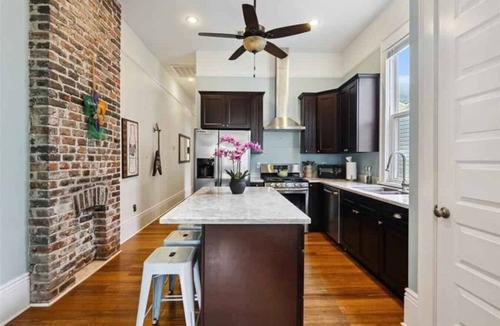South 7th Ward House | Le Maison d`Art - 5-6 blocks away from live jazz