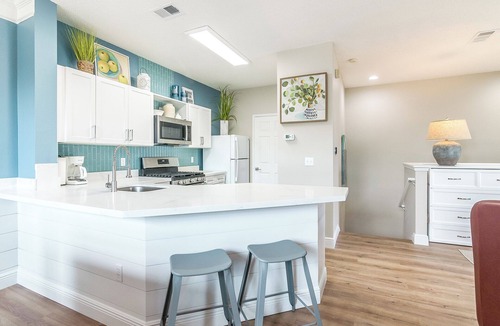 Biloxi Villa | Legacy Villa 2303 - beautiful 1 bedroom 1 bath condo - beachside neighborhood