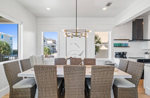 Tang-O-Mar House | 🌊 Liquid Assets | 7BR w/Gulf Views | Resort Pool | Steps to Beach | Sleeps 30 ☀️