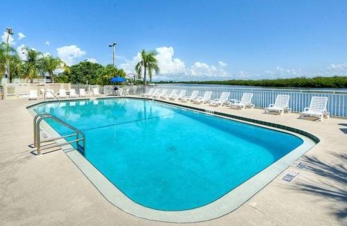 Ruskin Apartment | Little Harbor Resort #510 Tampa Bay FL Beach, Hot Tub, Pools