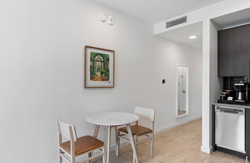Five Points South Apartment | Local Food Paradise! Walk > UAB med or Regions