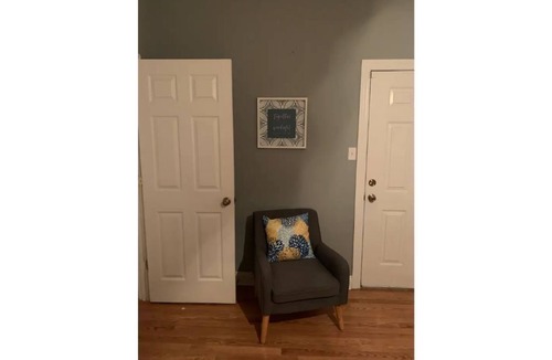 Old Town Apartment | Location! Location! Downtown Bay St Louis.