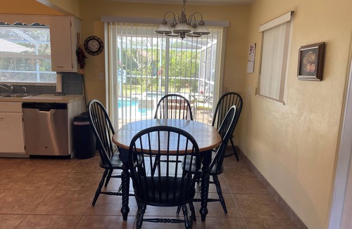 Lake Alfred House | Looking for Relaxation?Near Legoland and Disney
