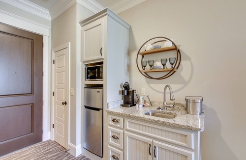 Lawrence County Apartment | Loretto Vacation Rental w/Community Resort Perks