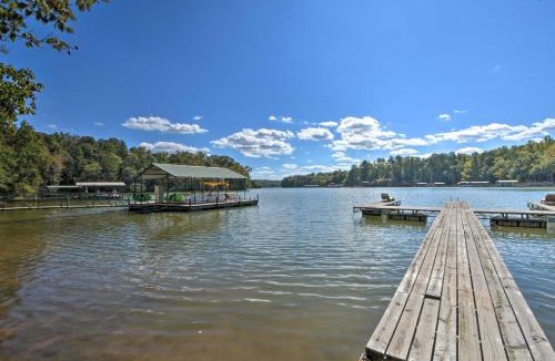 Fair Play House | Lovely Lake Hartwell Retreat: Dock, Deck & Grill!