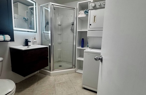 Key Largo Apartment | Lovely Marina View, Centrally Located 2-bedroom apartment in Key Largo, FL.