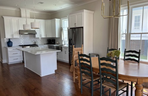 Oxford House | Lovely spacious home in the Lamar neighborhood!