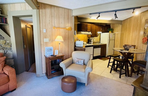Sugar Mountain Condo | Lower Level Duplex - Slope-side!