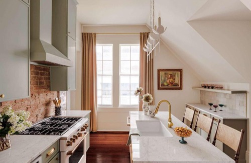 Touro House | Lush Garden District Suite Shared Outdoor Space