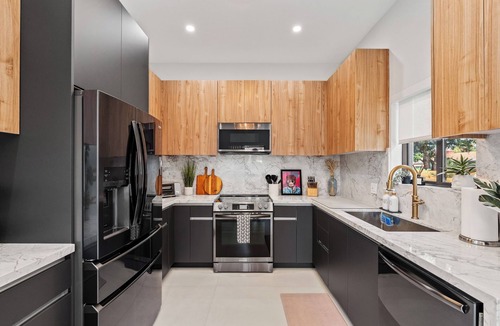 Allapattah House | Luxe 4BR/3BA w/Pool Near Wynwood & Design District