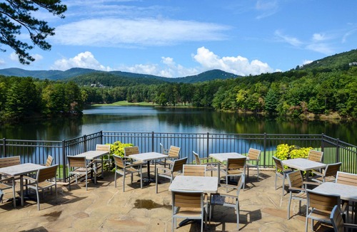 Big Canoe House | Luxe Big Canoe Resort Home w/3 Decks & Mtn Views!