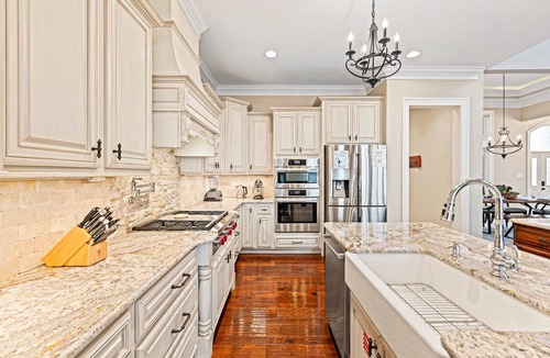 Sharps Chapel House | Luxe Lakefront Home, Sleeps 14, Dock, Amazing Views