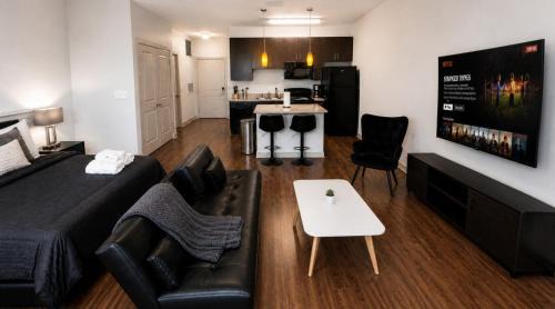 Five Points South Apartment | Luxe Nest | King Studio Downtown 2A