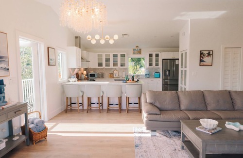 Sunrise Point House | Luxurious 3-bedroom house perfect for relaxing in the heart of Key Largo.