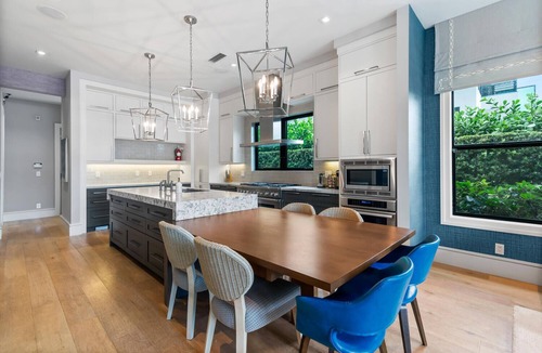 Riviera Isles House | LUXURIOUS MANSION WITH 5 SUITES ON THE WATER!