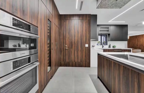 Miami Gardens House | Luxurious Miami Home with/5-bedroom house and Pool