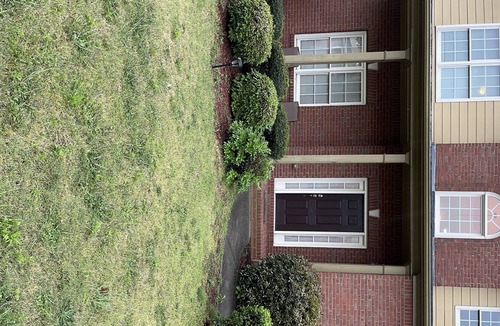 Town Center House | Luxurious Quiet Neighborhood
