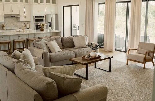 North Port House | Luxurious Retreat 3-4BR House, Florida Gulf Coast Beaches, Mineral Springs