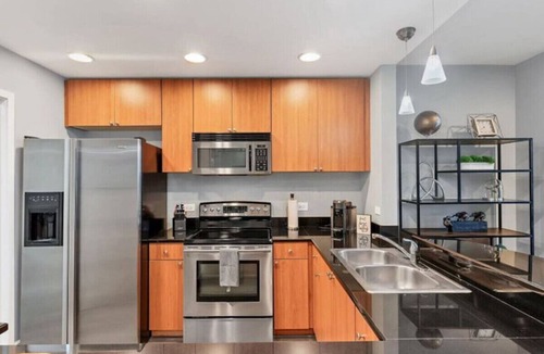 South Eola Apartment | Luxury 1260sq ft 2 Bd/2BTH in DT