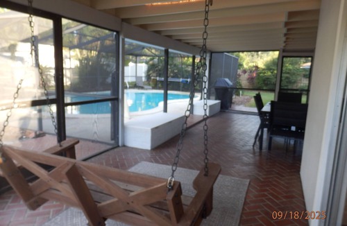Lakeland Highlands House | Luxury 3 BR 2 1/2 Bath pool home in South Lakeland Sleeps 7 ideally located
