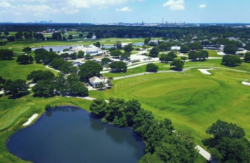 New Aurora - English Turn House | Luxury 4-bedroom house in Prestigious English Turn Gated Community