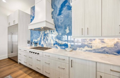 American Beach House | Luxury 4BR | Rooftop Terrace, Elevator & Ocean Views · American Beach