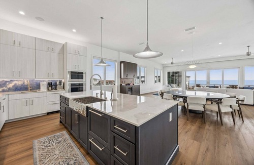 American Beach House | Luxury 4BR | Rooftop Terrace, Elevator & Ocean Views · American Beach