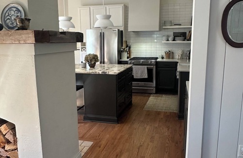Candler Park House | Luxury Bungalow- Walkable, SAUNA & COLDPLUNGE