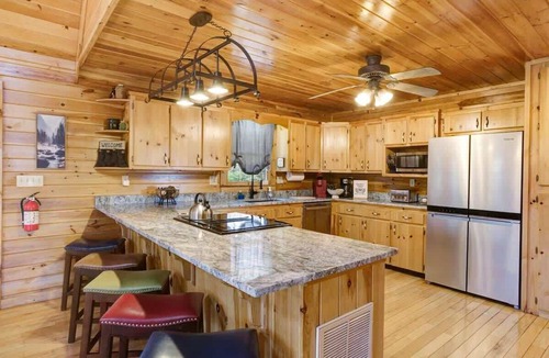 Foxfire Estates Cabin | Luxury Cabin w/View, Hot Tub, Game Room, Fire Pit