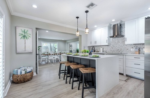 Delray Beach House | Luxury Delray Beach 4/3 Heated Pool & Spa Home - 2 King Masters