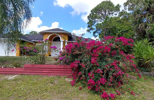 North Port House | Luxury fully private villa with a heated pool in North Port. (14 guests)