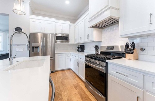 Saint Simons Island House | Luxury St. Simons Island Vacation Rental with Private Saltwater Pool | Royal Fortune